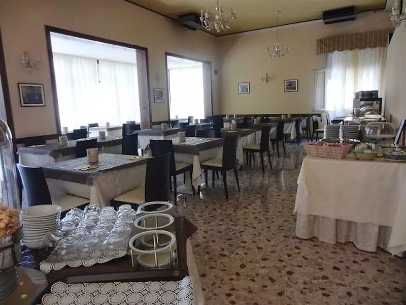 Hotel Mayer Τζεσόλο Λίντο
