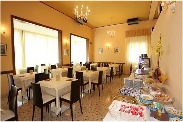 Hotel Mayer Τζεσόλο Λίντο